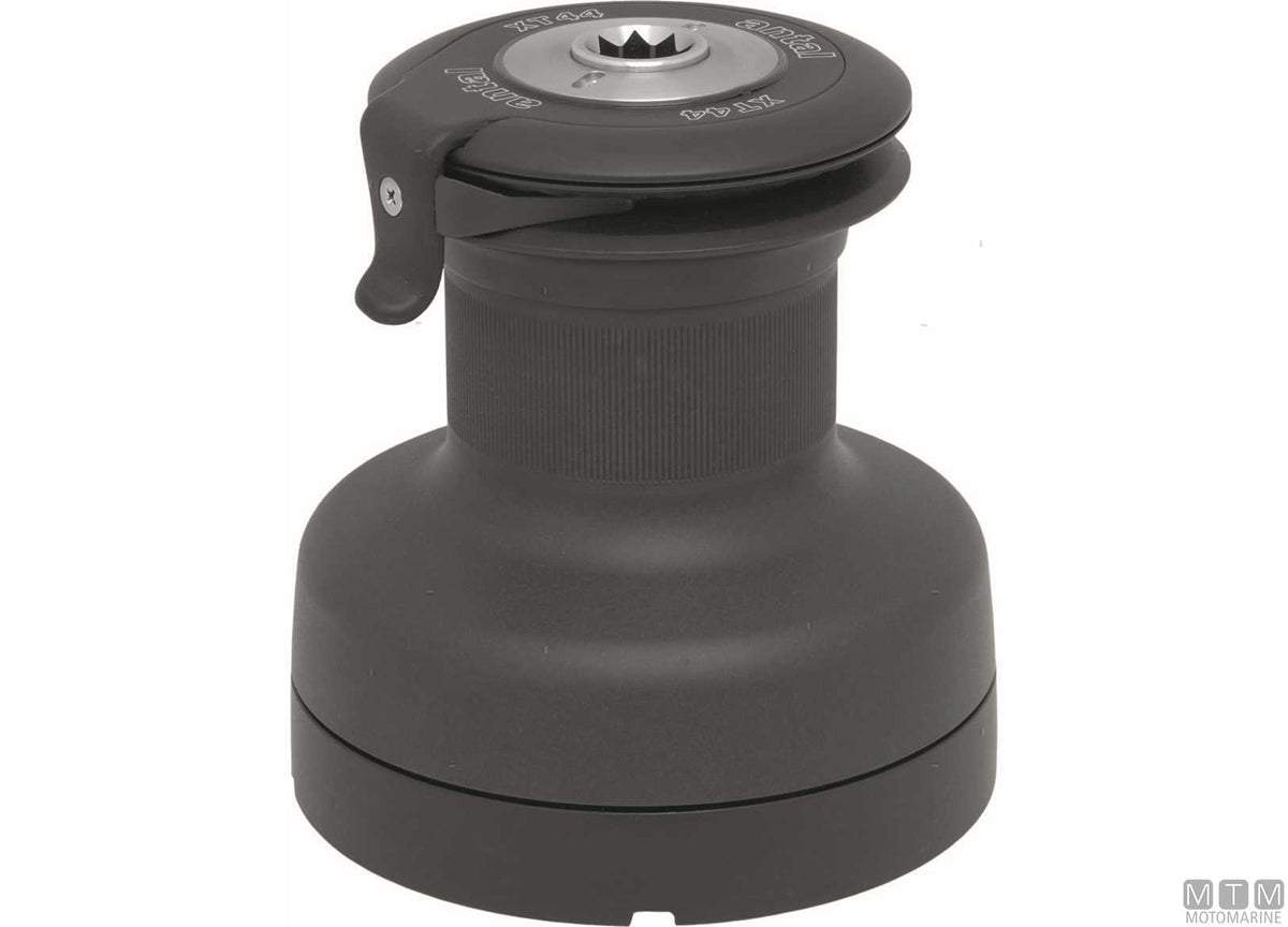 Antal Self-Tailing Winch XT44 - original photo Motomarine Srl