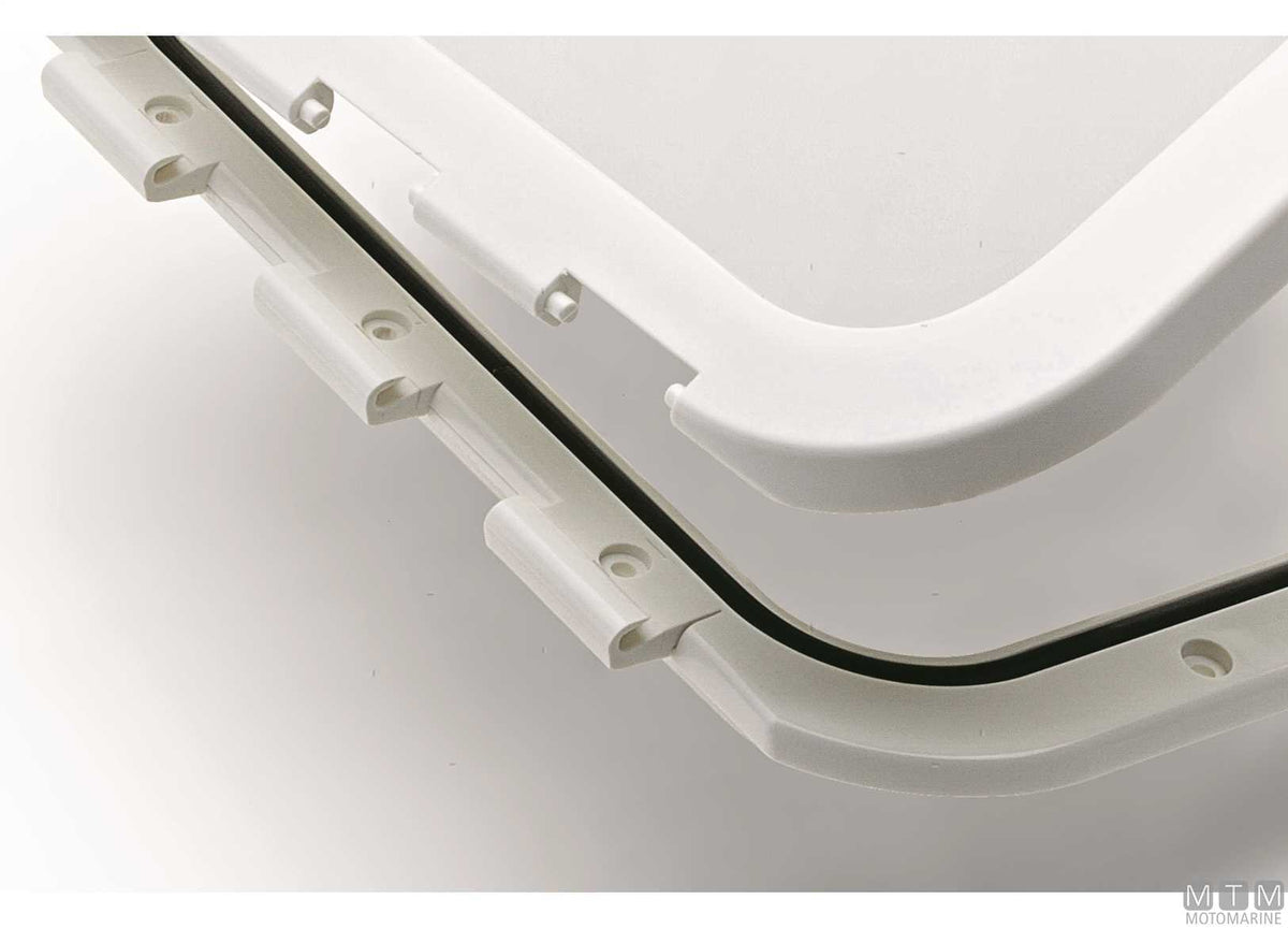 White ABS hatch 357x606 mm with 320 mm box - original photo Motomarine Srl