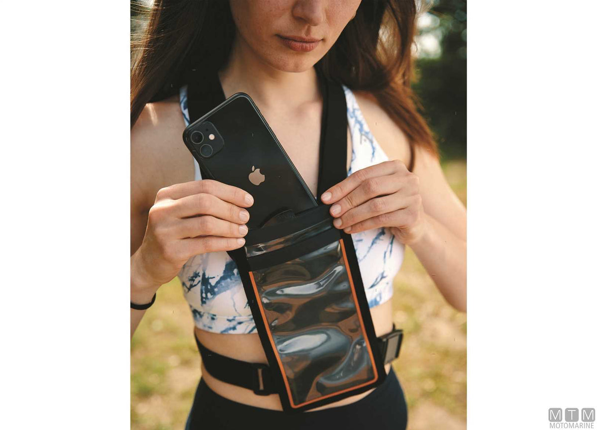 Fidlock waterproof chest case - original photo Motomarine Srl