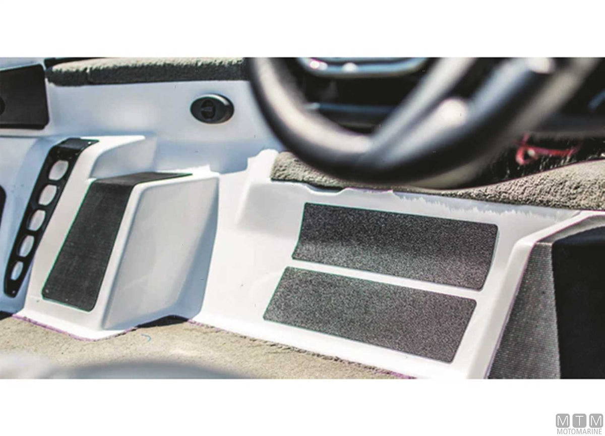 Adhesive coating Gatorskinz 305x610 mm (24"x24") - original photo Motomarine Srl