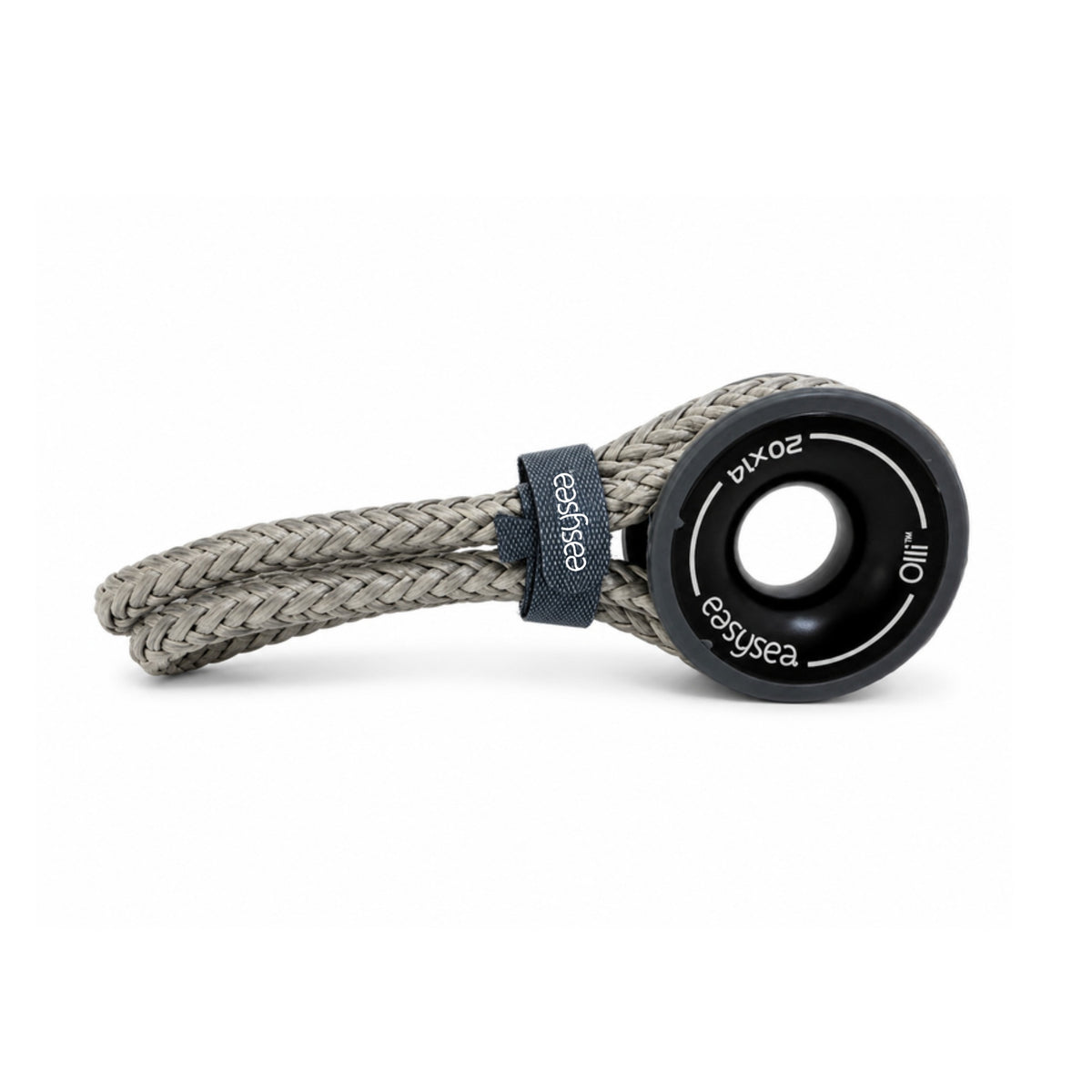 Sheathed loop in Dyneema holding an Olli 20x14 low friction ring, three quarter view