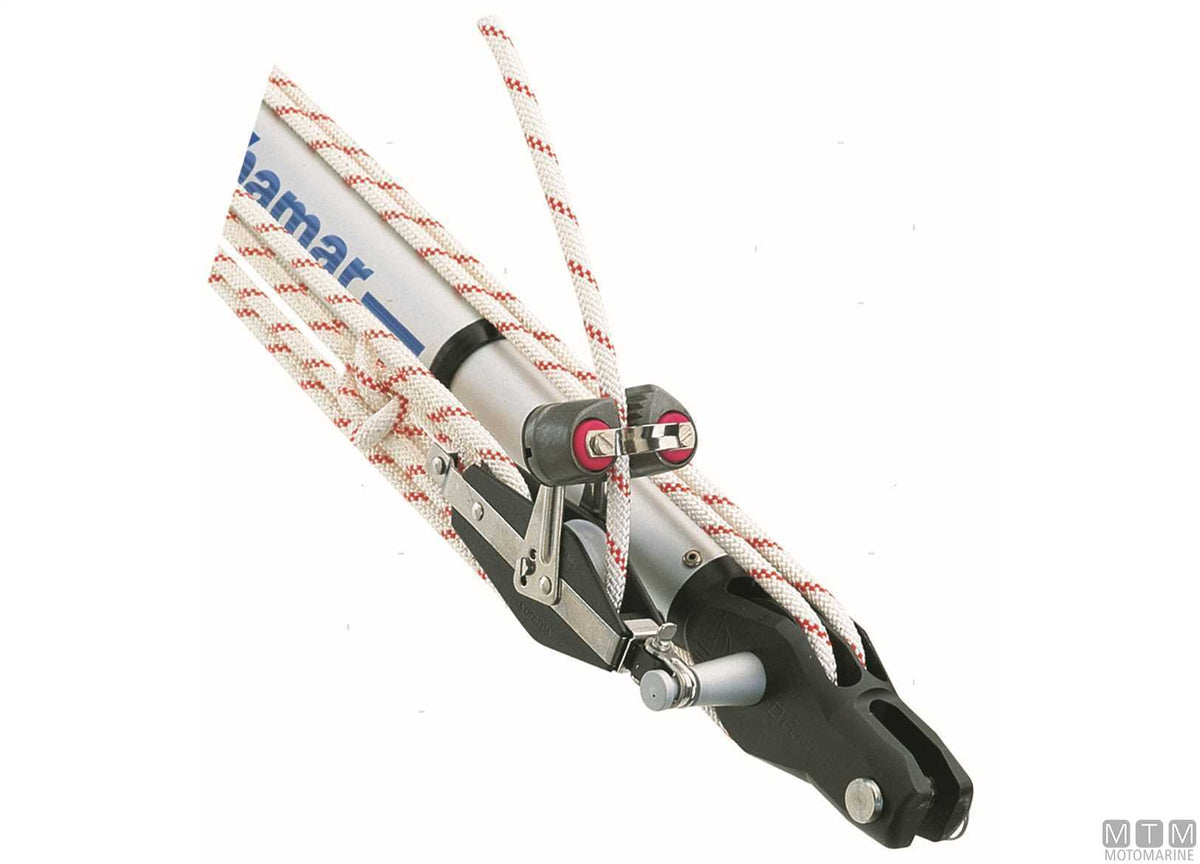 Boom fitting with vang channel, Bamar 100 - original photo Motomarine Srl