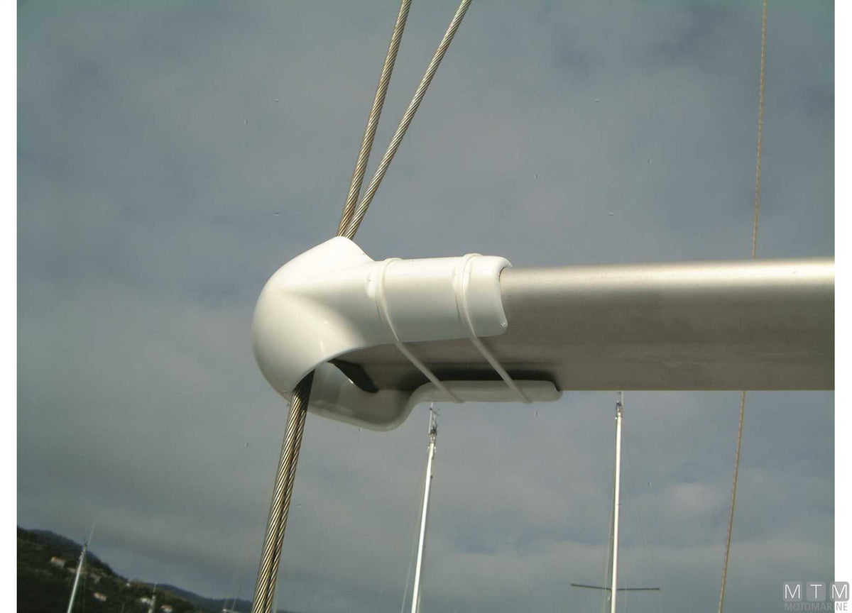 Ocean polyurethane spreader boot - original photo Motomarine Srl