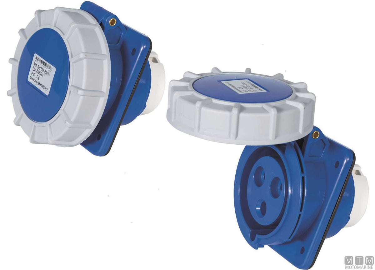 CE wall socket IP67 230V 16A - original photo Motomarine Srl