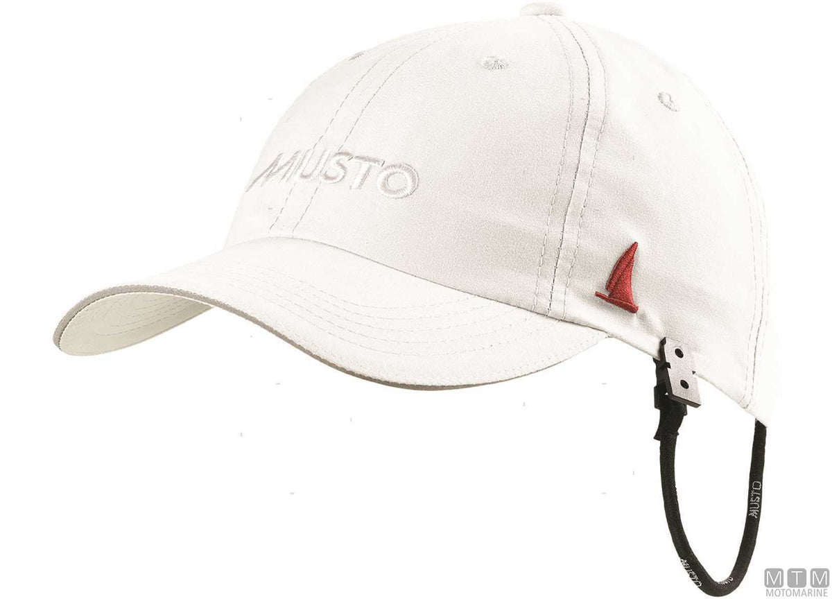 Musto Essential Fast Dry Crew Cap 002 white - original photo Motomarine Srl