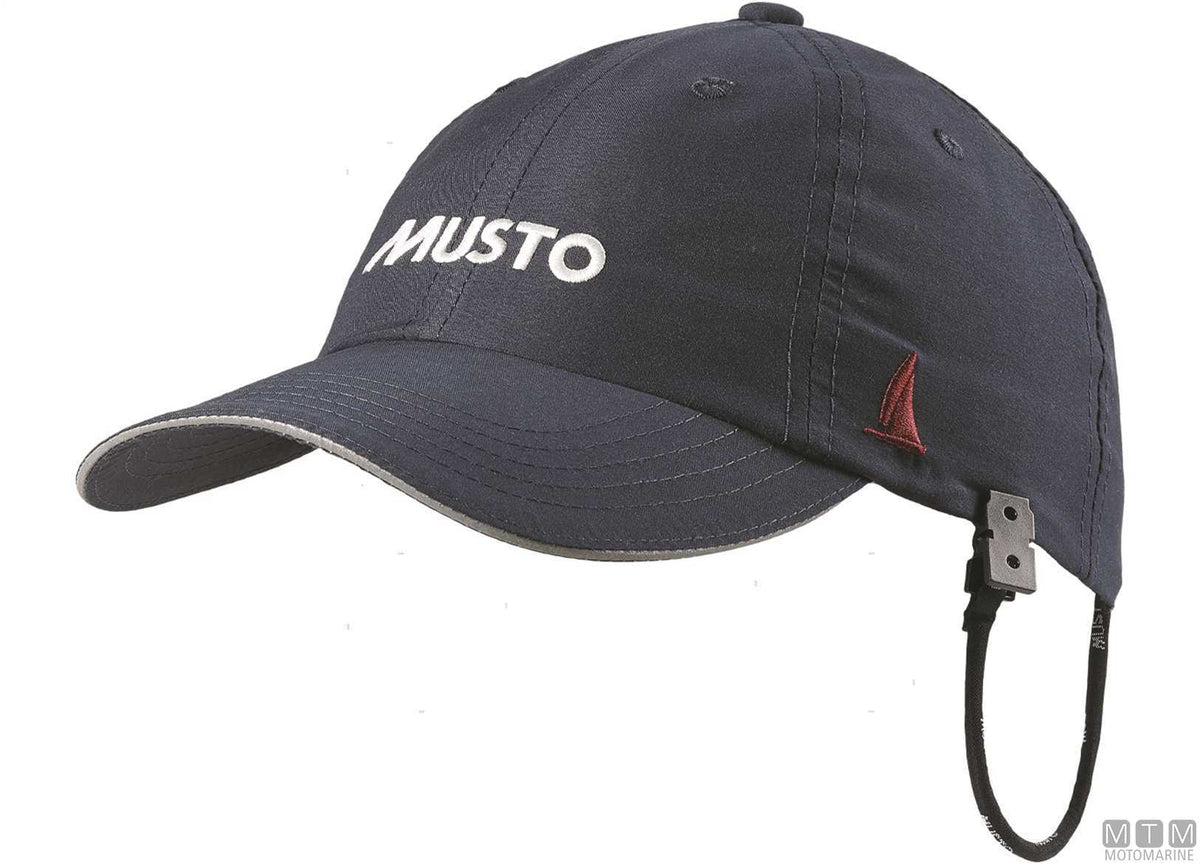Musto Essential Fast Dry Crew Cap 169 red - original photo Motomarine Srl